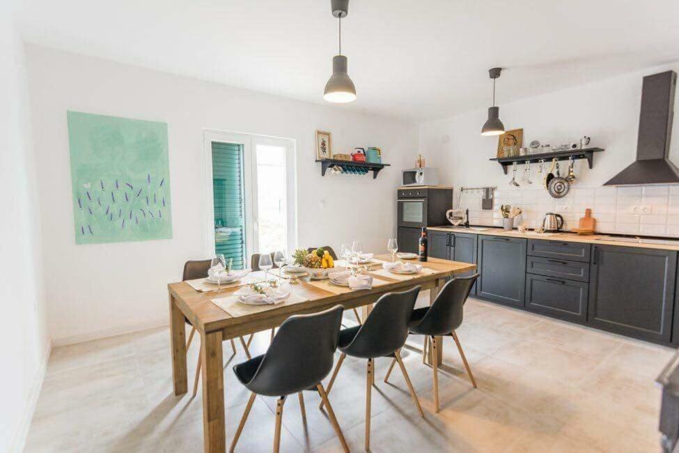 Tara Villa Sveti Filip i Jakov Luaran gambar